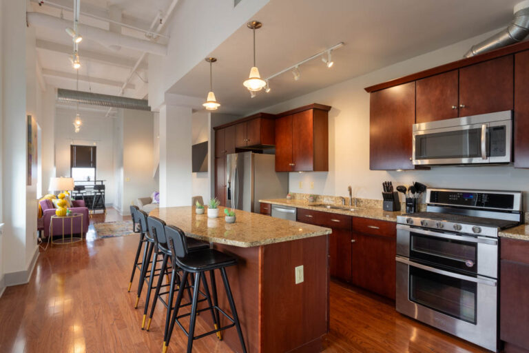 Skyline Square - Niagara Falls Skyline Square - Niagara Falls